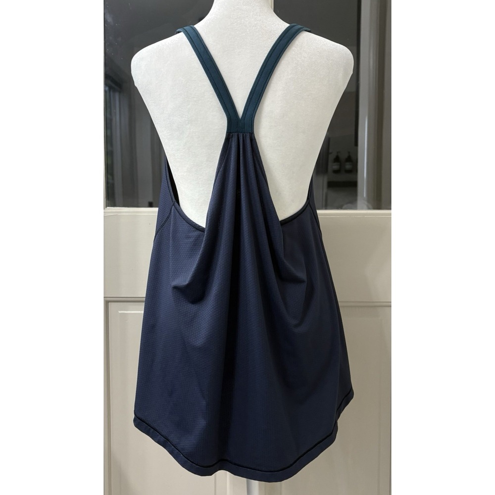 Lululemon Tank Size 4 No Built In Bra Navy Lightweight